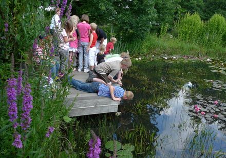 Führung für Kinder im NaturaGart-Park bei Ibbenbüren
