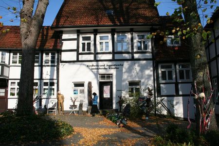 Museum für Kindheits- und Jugendwerke bedeutender Künstler in HalleWestfalen