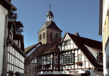 Fachwerkgiebel + Kirchturm in Tecklenburg