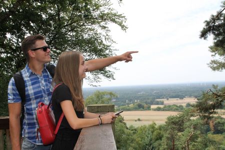 An der Aussichtsplattform Almhütte in Ibbenbüren