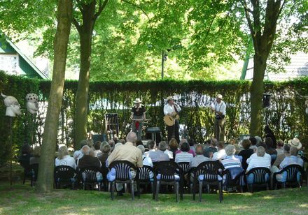 "Heckentheater" in Lienen