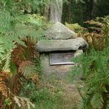 Steindenkmal Kleiner Herrgott am Wilderer Wanderweg