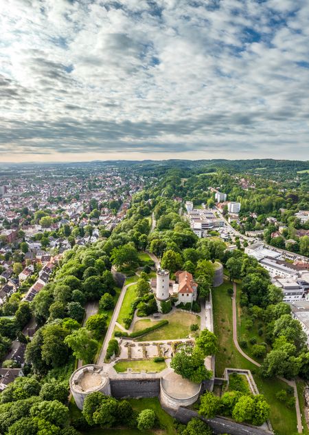 Luftaufnahme der Sparrenburg in Bielefeld