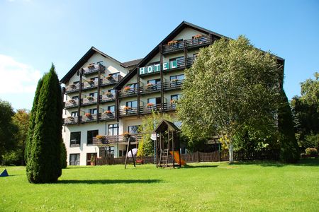 Außenaufnahme Hotel Der Jägerhof Willebadessen, eines der Avenarius Wohlfühlhotels